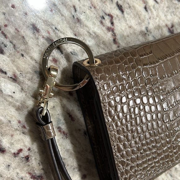 Henri Bendel Uptown Organic Wrist Wallet Clutch - Crocodile Light Brown - Picture 4 of 13